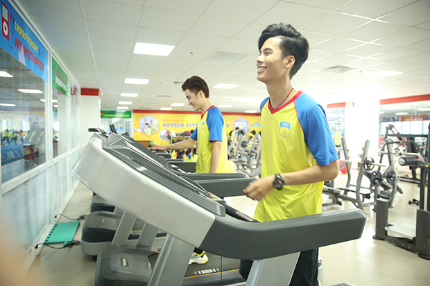 現代化的健身房——為胡志明市科技大學（HUTECH）的學生提供了有效的健康培訓地址 38