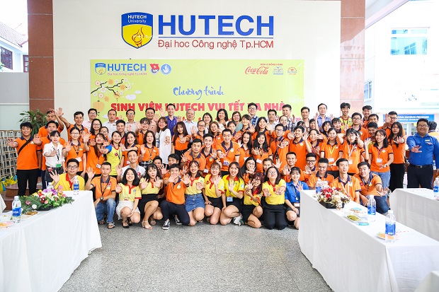 Chương trình “Sinh viên HUTECH vui Tết xa nhà - Xuân Canh Tý 2020” bắt đầu tiếp nhận đăng ký 80