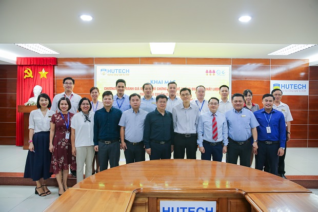 HUTECH được chứng nhận duy trì hệ thống quản lý chất lượng tiêu chuẩn ISO 9001:2015 giai đoạn 2 27