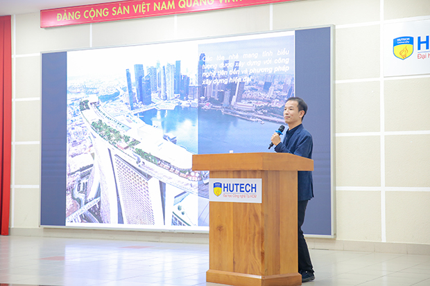 Architect Hoang Thuc Hao introduces HUTECH students to the "Happiness Architecture and Surprise Sustainability” design philosophy 65