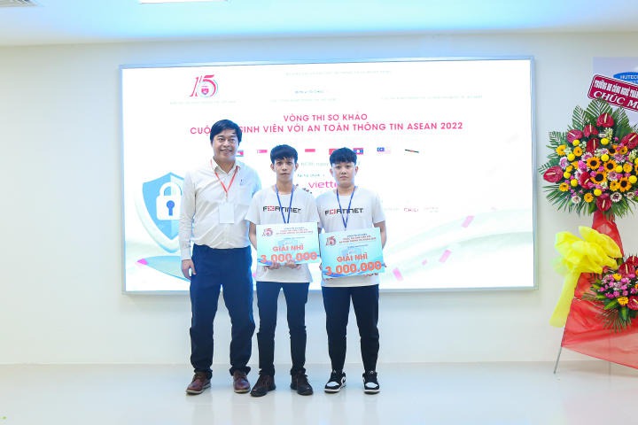 Cuộc thi đã tìm ra được các đại diện xuất sắc nhất để tham gia tiếp vòng Chung khảo vào ngày 05/11 tới HUTECH 2