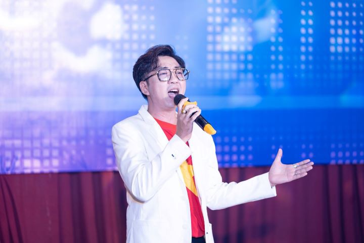 Các tiết mục dự thi của HUTECH đã để lại dấu ấn đẹp trong lòng các đơn vị bạn và công chúng thưởng thức HUTECH 2