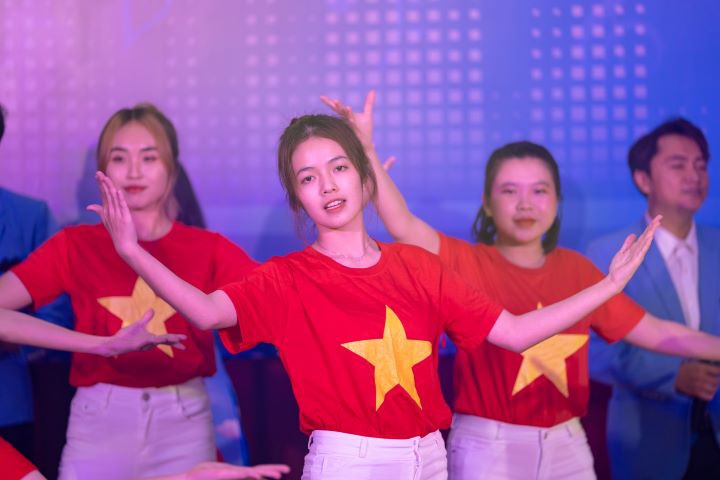 Các tiết mục dự thi của HUTECH đã để lại dấu ấn đẹp trong lòng các đơn vị bạn và công chúng thưởng thức HUTECH 3