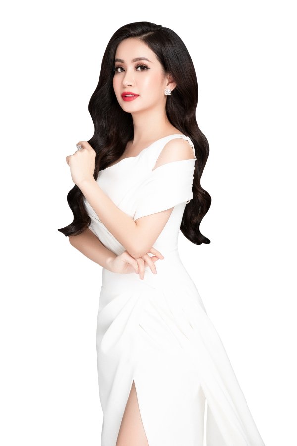 TOP 40 Miss HUTECH 2021 sẽ giao lưu cùng Nam Thư, Phạm Văn Mách và Á hậu Ngọc Huyền ngày 16/12 tới 25