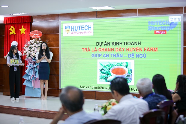 Nước uống thảo dược của sinh viên Công nghệ sinh học giành ngôi Quán quân HUTECH Startup Wings 2021 131