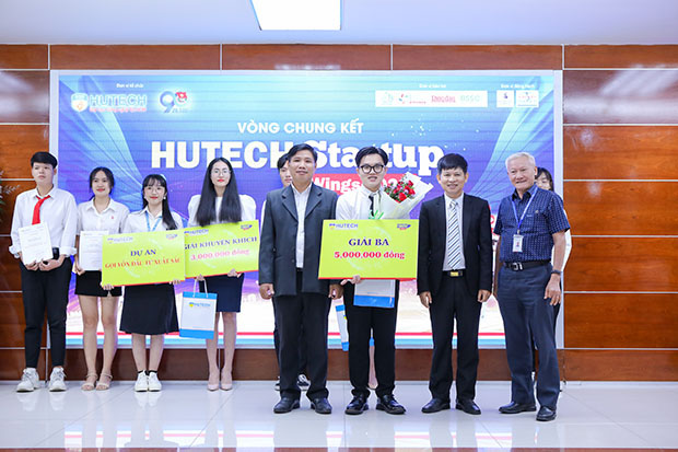 The three sources of inspiration for the development of the innovative technology solution HUTECH GO by a group of VJIT students 63