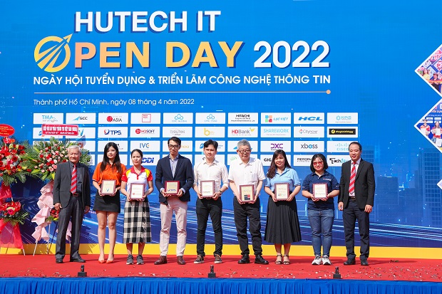 3000 vị trí tuyển dụng được doanh nghiệp “trải thảm” đón sinh viên tại HUTECH IT OPEN DAY 2022 99
