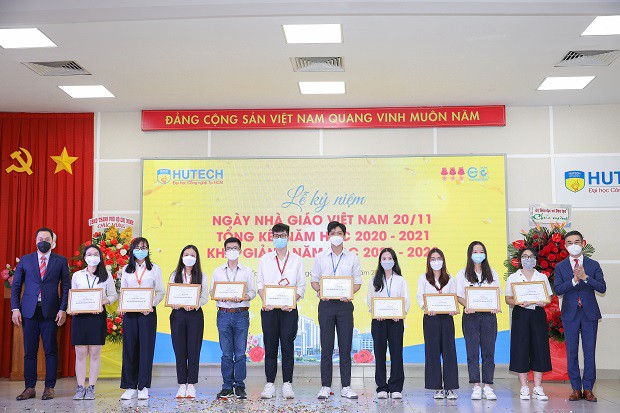 Quỹ Trân quý Điều dưỡng Việt Nam sẽ trao 03 suất học bổng cho tân sinh viên Thủ khoa ngành Điều dưỡng 20