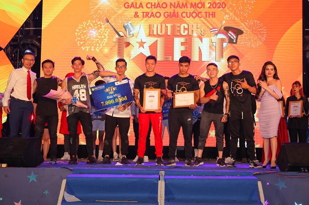 Nhóm nhảy sinh viên “kể” chuyện trầm cảm giành ngôi Quán quân HUTECH’s Talent 2020 217