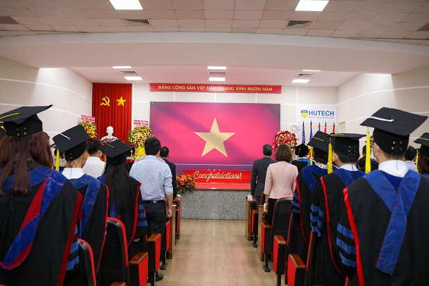 Trang trọng lễ tốt nghiệp của Tân Thạc sĩ, Cử nhân, Kỹ sư chương trình hợp tác quốc tế và Đại học chuẩn Quốc tế 179