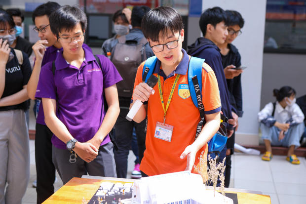Touring famous landmarks through architectural models of HUTECH Architecture and Arts students 165
