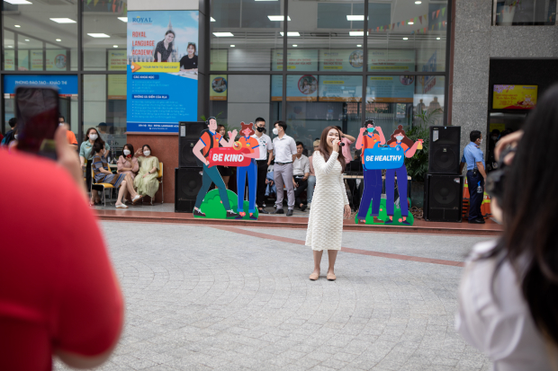 Hôm nay, sinh viên HUTECH chính thức bắt đầu học kỳ “bình thường mới” tại Trường 147