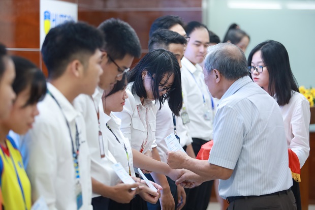 Sinh viên HUTECH chia sẻ cảm nhận về hành trình học tập tư tưởng Hồ Chí Minh 62