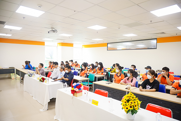 Viện Khoa học Ứng dụng HUTECH tổng kết diễn đàn "Sinh viên với tư tưởng Hồ Chí Minh" 10