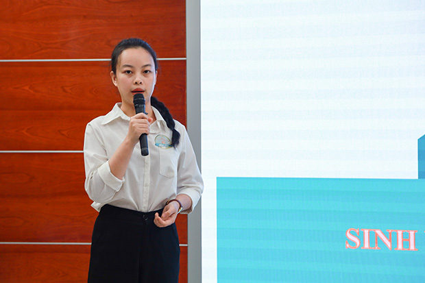 Khoa Quản trị kinh doanh đăng cai Hội thi Sinh viên với tư tưởng Hồ Chí Minh năm học 2021-2022 65