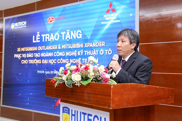 Mitsubishi Motors Vietnam trao tặng 02 ô tô phục vụ đào tạo ngành Công nghệ kỹ thuật ô tô HUTECH 115
