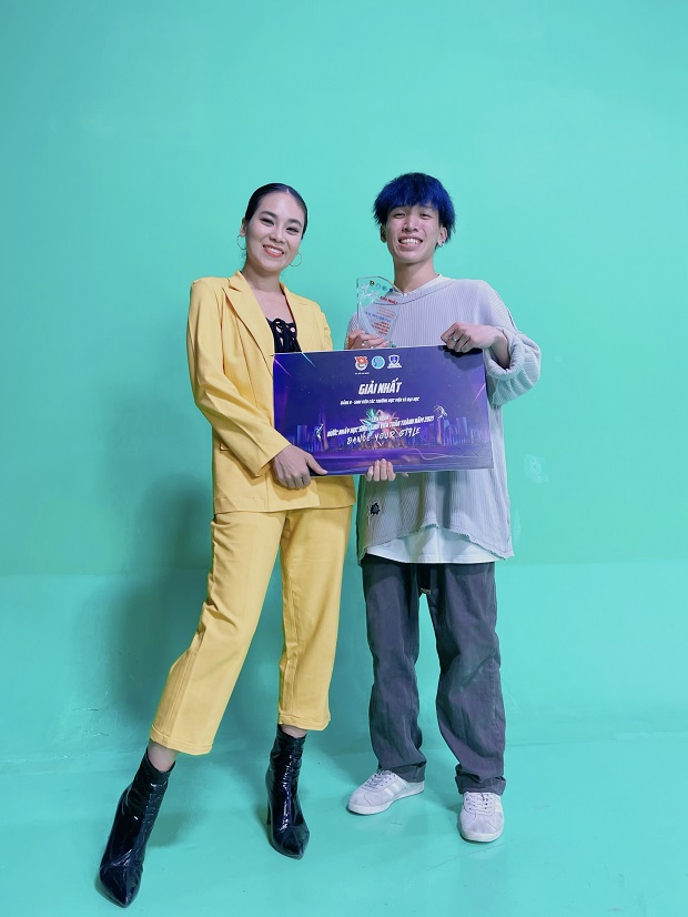 Sinh viên Trương Quang Phú (Richky) giành giải Nhất tại Liên hoan Bước nhảy Học sinh, Sinh viên toàn Thành năm 2021 45