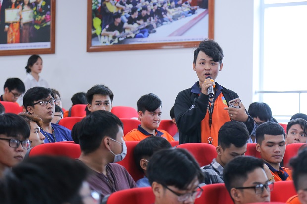 Nhu cầu nhân lực nhóm ngành công nghệ tăng cao trong lương lai và hành trang của IT-ers HUTECH 181