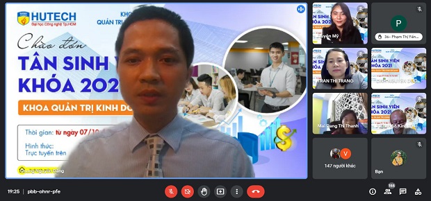 Khoa Quản trị kinh doanh HUTECH chào Tân Sinh viên với những bí quyết trau dồi bản thân hiệu quả 81