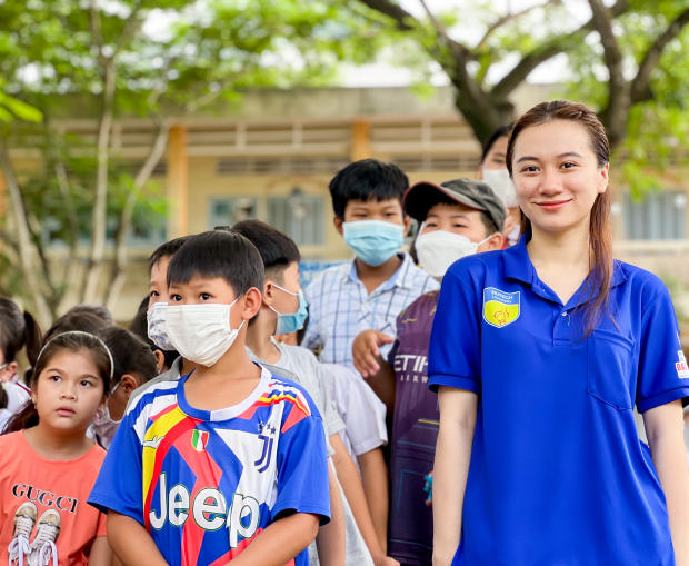 Mùa hè xanh HUTECH 2022: Chiến sĩ tại xã Ngũ Hiệp, tỉnh Tiền Giang “cháy” hết mình cho Ngày hội thiếu nhi 110