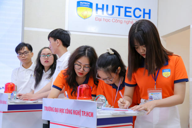HUTECH đăng cai tổ chức vòng Chung kết cuộc thi Sinh viên với quyền sở hữu trí tuệ S&IP năm 2022 199