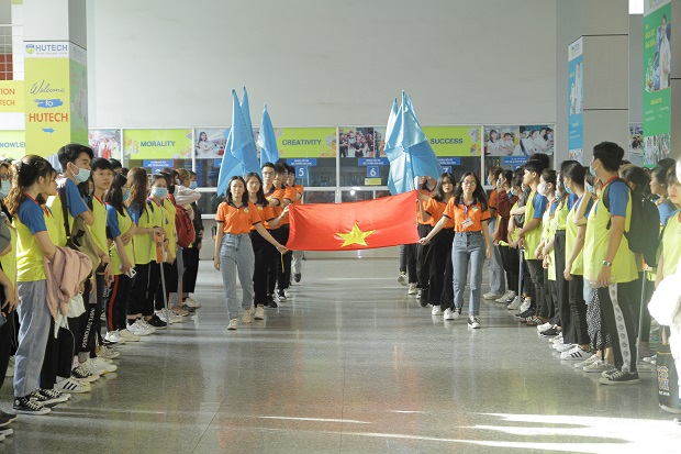 Lễ Khai mạc Hội thao sinh viên viện Công nghệ Việt - Hàn (VKIT) Năm học 2020 - 2021 31