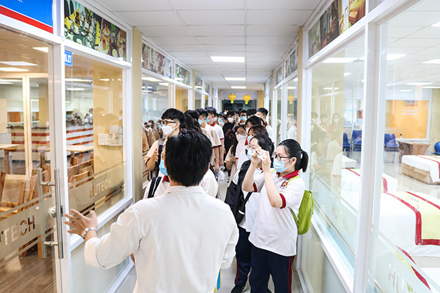 HUTECH đón đoàn học sinh trường THPT Việt - Nhật (VJS) đến tham quan 70