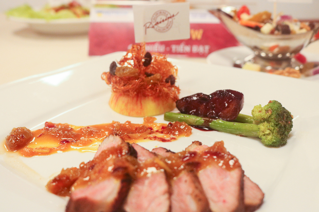 Nhiều đầu bếp trẻ tiềm năng lộ diện tại vòng Chung kết cuộc thi nấu ăn với nho khô California 116