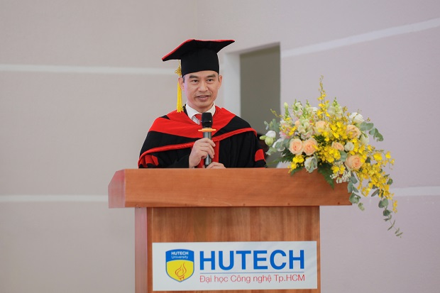 HUTECH trang trọng tổ chức Lễ tốt nghiệp chương trình Đại học chuẩn Nhật Bản 42
