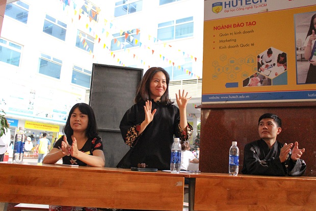 Khám phá dòng lịch sử Trung Quốc với Rung chuông vàng phiên bản HUTECH 24