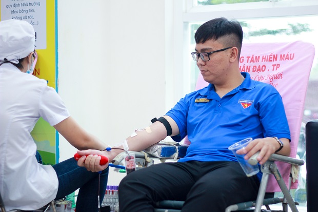 Hơn 350 sinh viên HUTECH tình nguyện hiến máu tặng Trung tâm Chữ Thập Đỏ TP.HCM trong ngày 18/6 121