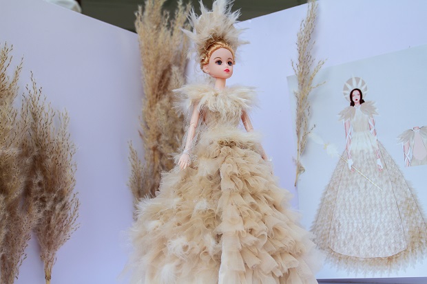 "Bản lĩnh Việt Nam" đầy kiêu hãnh tại triển lãm Chung kết cuộc thi Thiết kế thời trang Búp bê Barbie 65