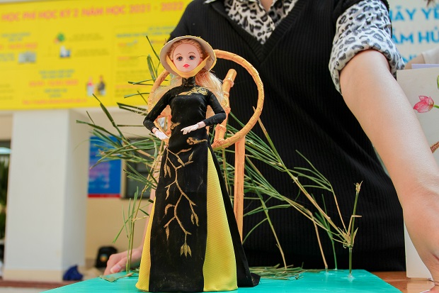 "Bản lĩnh Việt Nam" đầy kiêu hãnh tại triển lãm Chung kết cuộc thi Thiết kế thời trang Búp bê Barbie 72