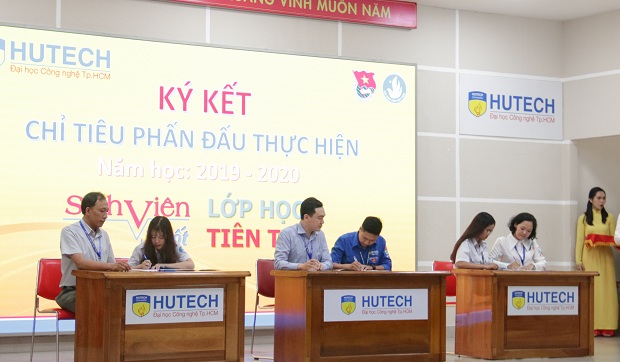 HUTECH tổ chức Hội nghị Tổng kết công tác Đoàn-Hội và Phong trào Thanh niên năm học 2018 - 2019 114