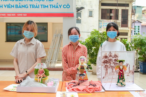 "Bản lĩnh Việt Nam" đầy kiêu hãnh tại triển lãm Chung kết cuộc thi Thiết kế thời trang Búp bê Barbie 29