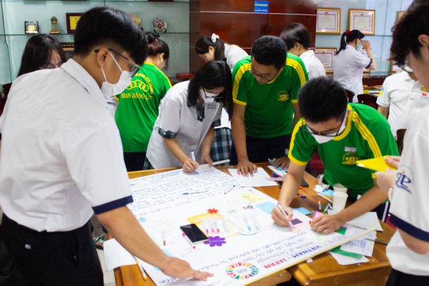 VJIT mang phương pháp phát triển tư duy đổi mới sáng tạo đến với học sinh THPT quận Bình Thạnh 43