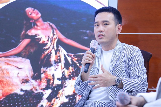 Sinh viên HUTECH khám phá hành trình kết hợp thời trang và quảng bá du lịch từ NTK Lê Thanh Hòa 51