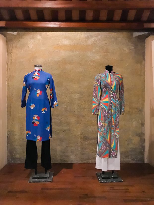 Sinh viên ngành Thiết kế thời trang tìm nguồn cảm hứng sáng tạo tại Bảo tàng Áo dài Việt Nam 60