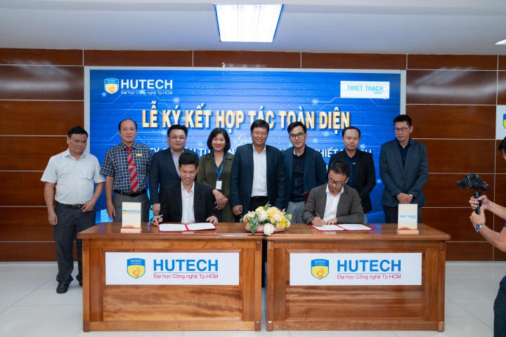 HUTECH ký kết hợp tác toàn diện cùng Thiết Thạch Group 133
