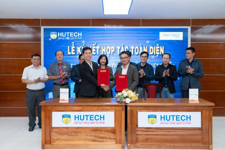 HUTECH ký kết hợp tác toàn diện cùng Thiết Thạch Group 140