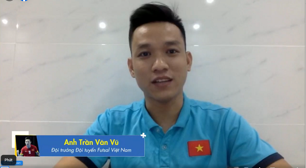 Sinh viên HUTECH được “tiếp” động lực theo đuổi đam mê từ HLV Huỳnh Tấn Quốc và tuyển thủ Futsal Việt Nam 60