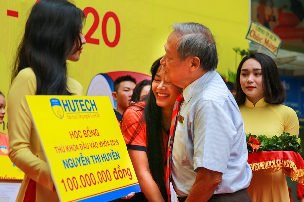 [25 năm HUTECH] - Lời tâm tình “25 năm tuổi” của Chủ tịch Hội đồng Trường 75