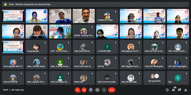 Khoa Trung Quốc học nhìn lại hành trình một năm phấn đấu để sẵn sàng cho năm học mới 86