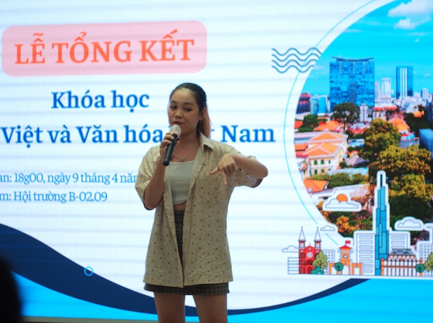 Sinh viên BUFS hoàn thành khóa học “Tiếng Việt và văn hóa Việt Nam” tại HUTECH 30