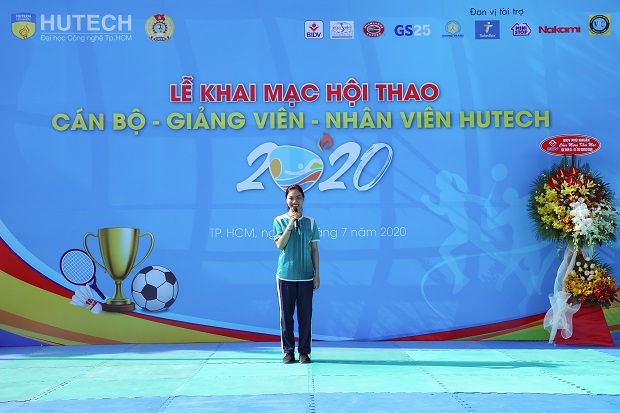 The 2020 HUTECH Faculty and Staff Sports Fest opens in an exciting atmosphere 187