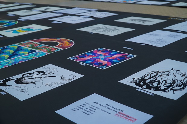 HUTECH Graphic Design students fill the campus with a series of final course projects 99