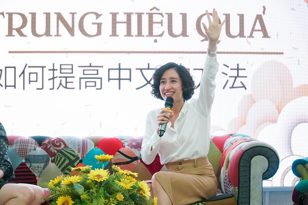 Diễn đàn trao đổi “bí kíp” học tiếng Trung hiệu quả giữa sinh viên HUTECH và UEF 31