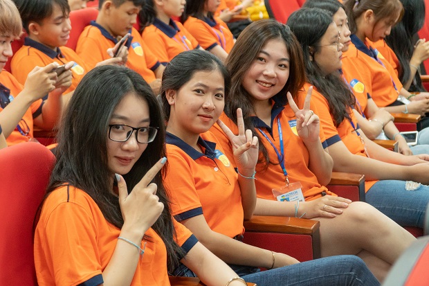 Hành trình khám phá xứ sở Kim chi của sinh viên Viện Công nghệ Việt - Hàn chính thức bắt đầu! 90