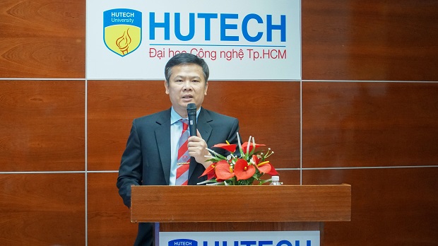 HUTECH signs the MOU "Training human resources in Law based on the needs of enterprises" 26