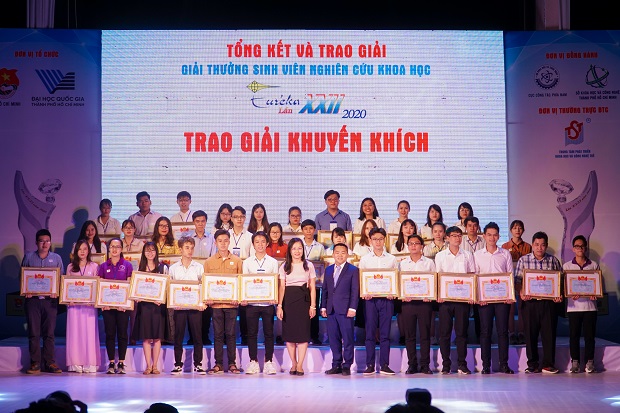 Thêm 01 giải Nhì, 01 giải Khuyến khích tại Giải thưởng NCKH Euréka 2020 ghi vào “bảng vàng” của sinh viên HUTECH 38